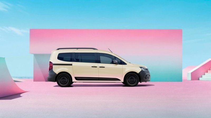 ルノー　カングーⅡ　純正オプションパーツ　(デカングー・グランカングー) Renault GRAND KANGOO_1-thumb-
